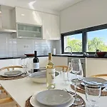 Solaris Exclusive By Junto Ao Mar